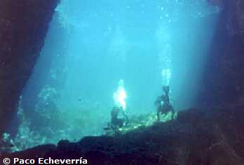 Cuevas de Menorca - Paso de Magallanes